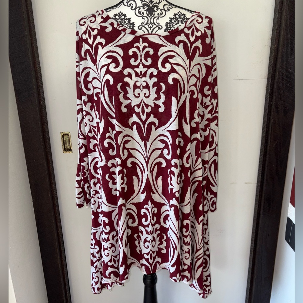 Towne Size 2X Maroon and Cream Imperial Pattern Quarter Sleeve Tunic Shirt
